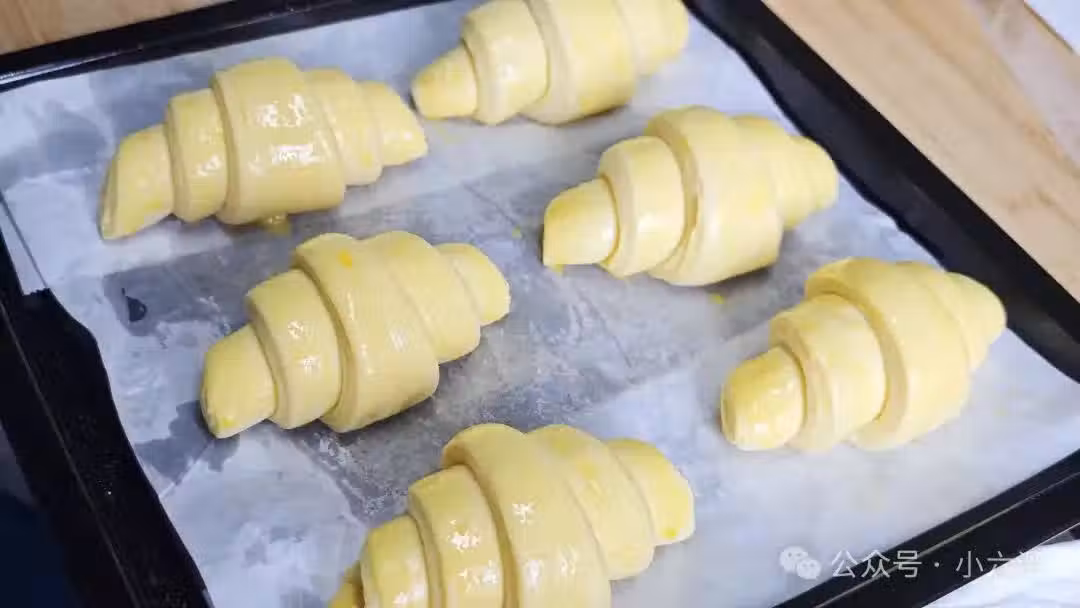 /www/bananadaily.net/web/images/image/2268/22689957.avif