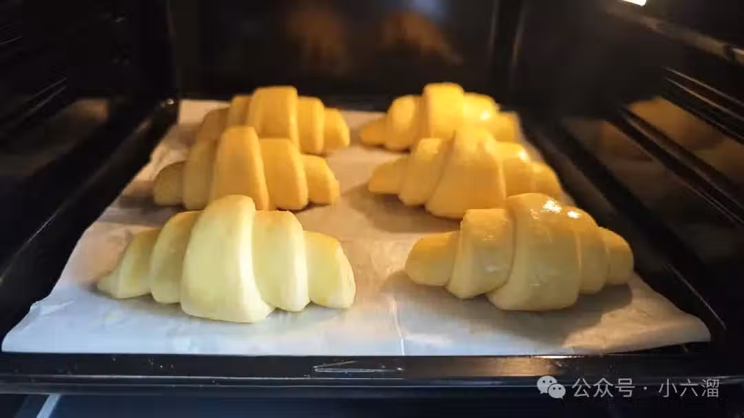 /www/bananadaily.net/web/images/image/2268/22689958.avif